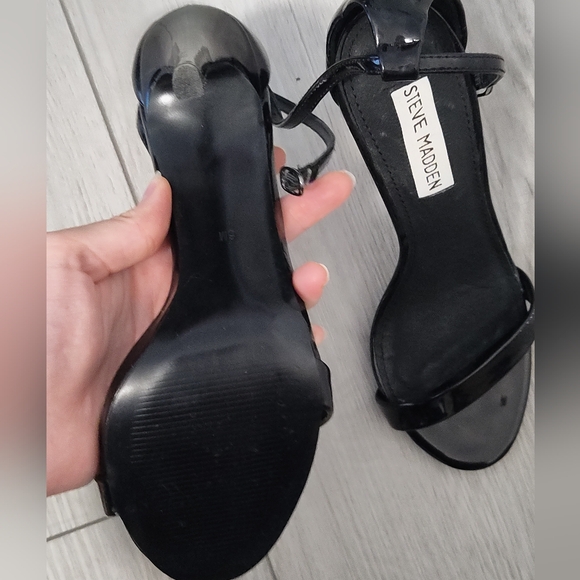 Steve Madden Black Ankle Strap Heels - Picture 4 of 5